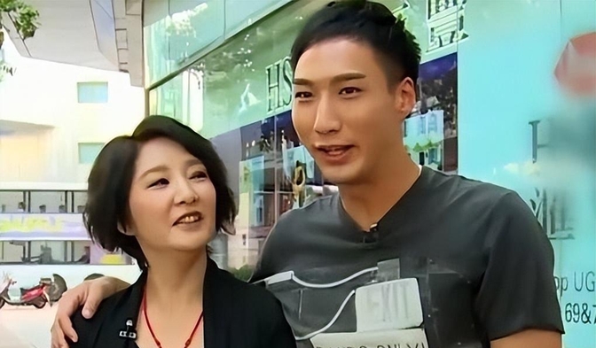 徐伟栋:爸爸是徐少强,妈妈是我们熟悉的美女明星