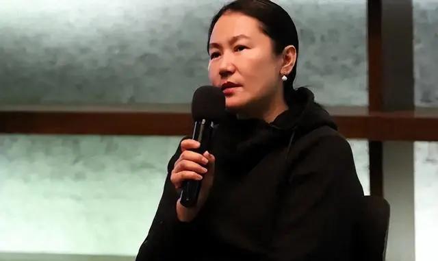 回顾高原:父亲是知名演员,前夫是歌手,离婚后和女儿相依为命