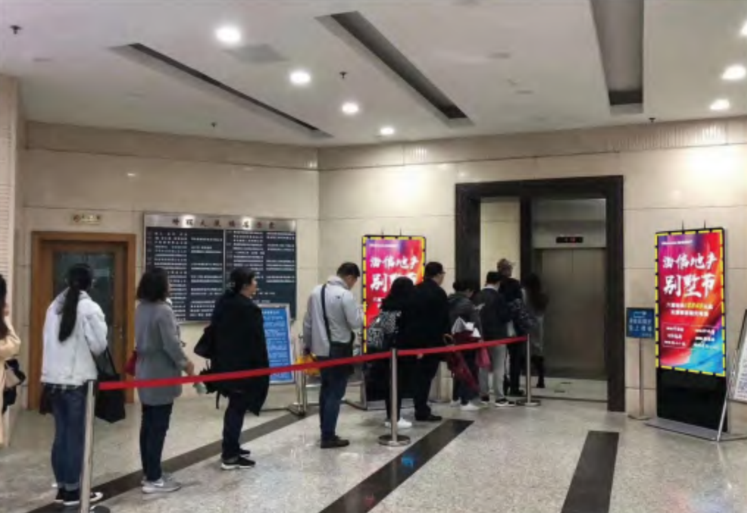 地铁广告机案例