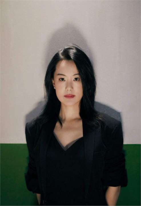 咏梅不再沉默,坦言离开陈道明和栾树结婚真相,那段日子真太难熬