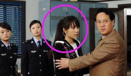 演员张潮:再婚娶内蒙古妻子,62岁又做父亲,大女儿也是知名演员
