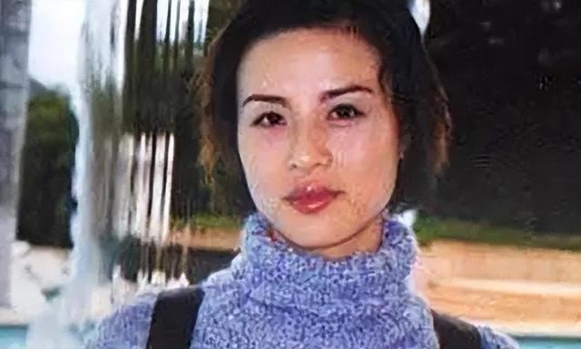 回顾:顾春芳,4年借了17亿,靠美色混入上流社会,最终下场如何