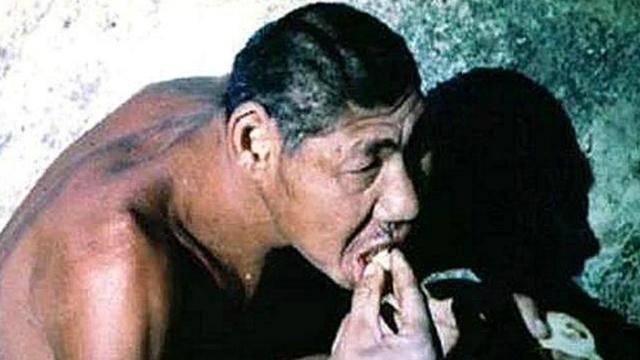 86年,摄影师在神农架拍到"猴娃",专家推测是野人,结局如何?
