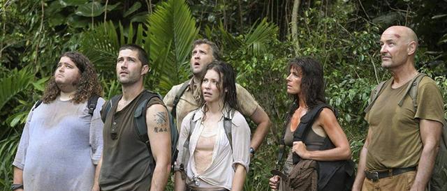 《迷失》:复杂剧情与悬疑元素的交织