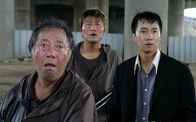 以影片《生死谍变》中,韩谍战影视作品,女性相关问题研究