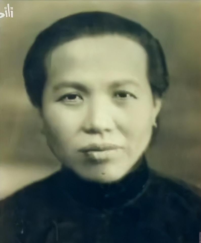 李天一入狱10年,大儿子事业有成,李双江和前妻养娃的差距真太大