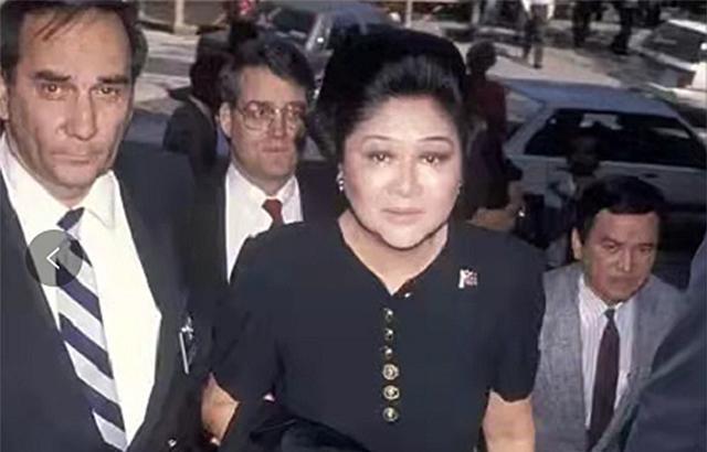 1983年阿基诺遇刺,下葬前仍穿着血衣,因脑部中弹面容显得不完整