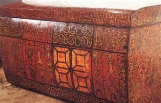 1978年,湖北发现豪华水墓,出土21口陪葬棺材 - 副本