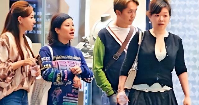 邓兆尊和三个女友和谐共处,每月给50万生活费