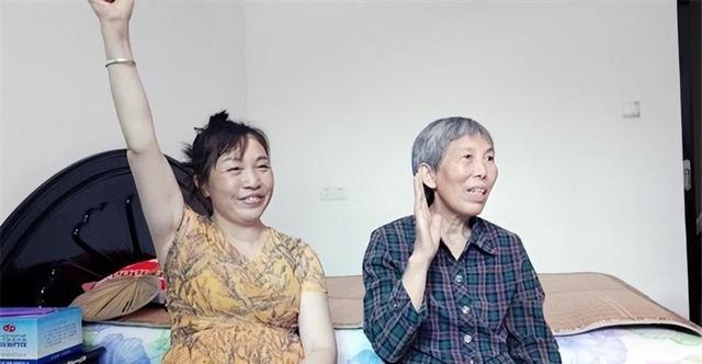 神州十七号航天员汤洪波,妻子夏宜同为航天人,气质清雅端庄大方