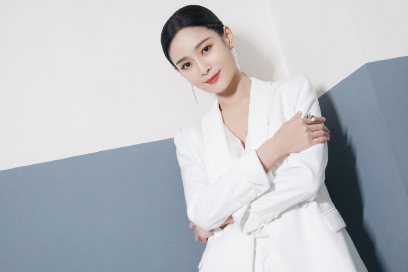 回顾王雨:因为长得太帅老婆倒追五年才得手,婚后两人的生活甜蜜