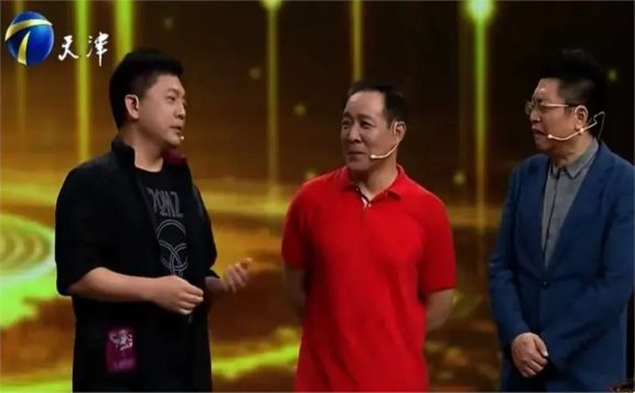 演员王超:娶师妹王笑寒,婚后孕有一子,如今生活的咋样了?
