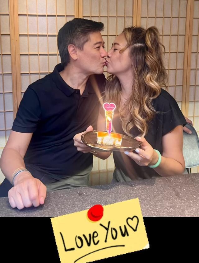 钟丽淇与混血老公接吻庆结婚14周年!曾遇渣男,旧爱疑车震获原谅