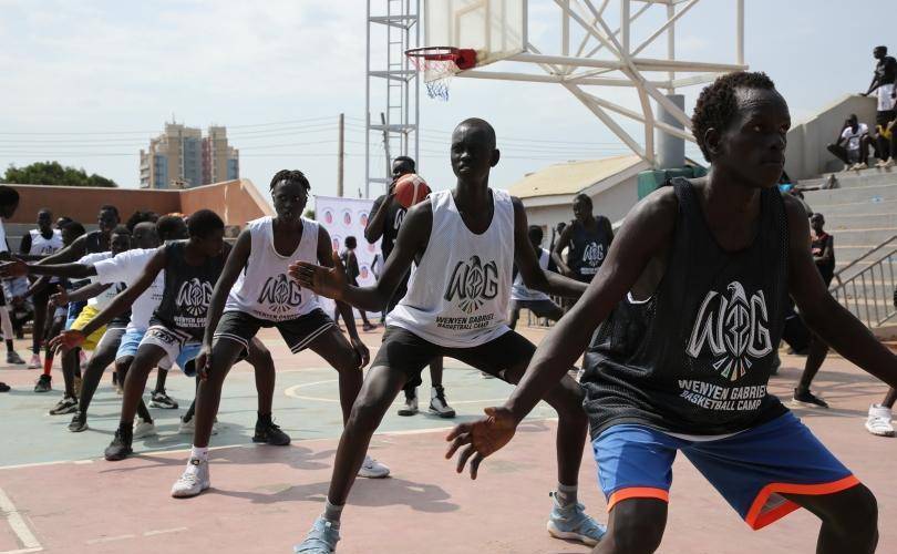 南苏丹逆袭!无正规篮球场,勇闯奥运舞台,励志传奇!