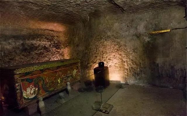 2001年,山西挖出千年古墓