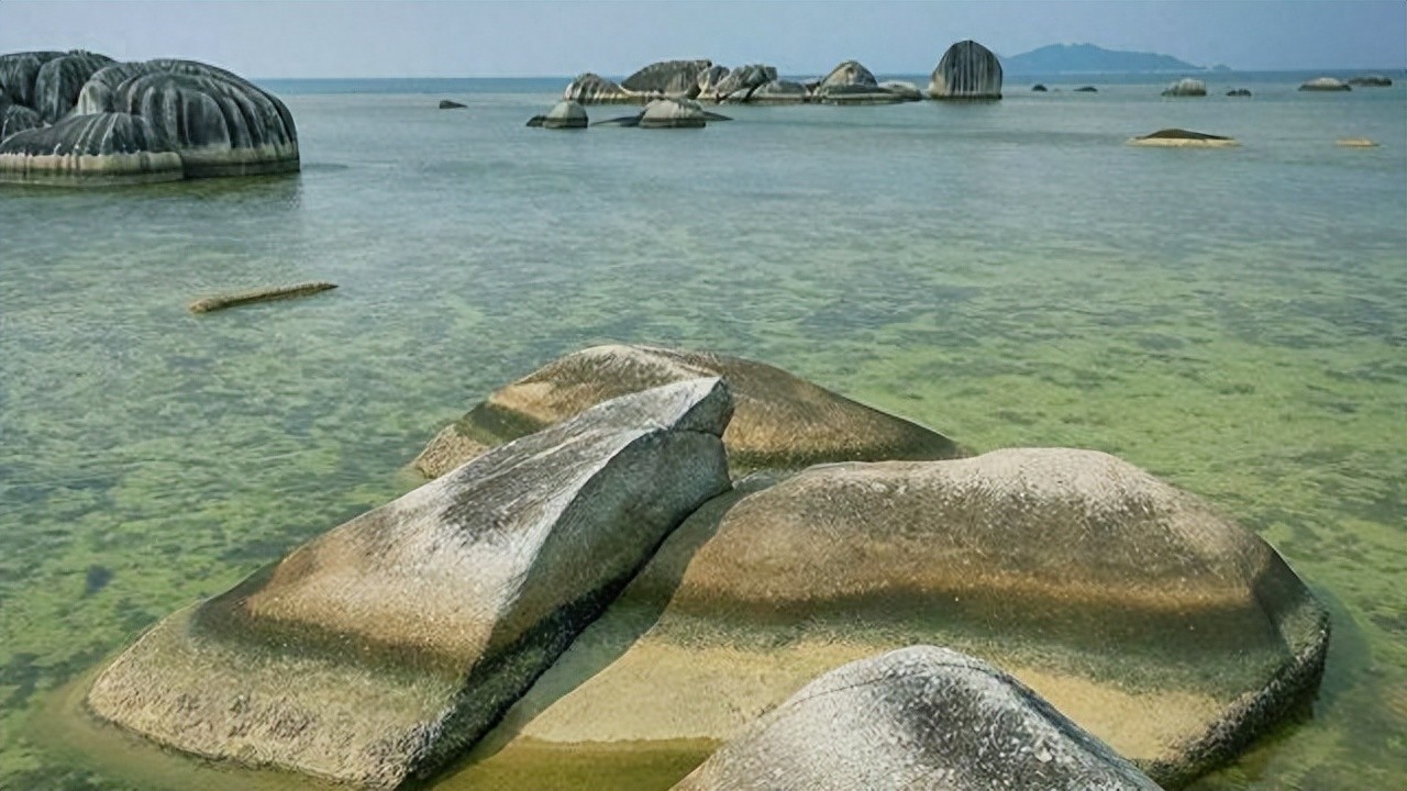 南海纳土纳群岛图片