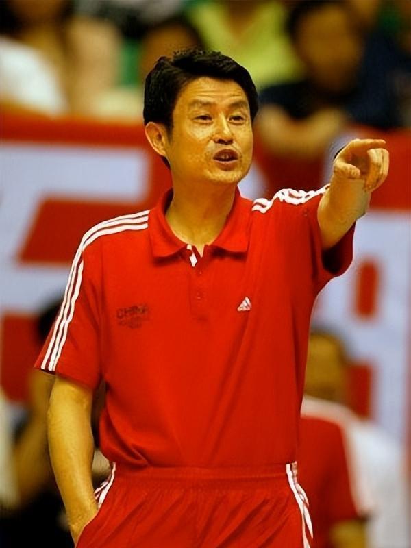 让郎平"远走美国",没想到87岁的魏纪中,还是走到了如今这一步