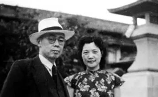 隐瞒骨肉20余年,安娥与田汉终成夫妻,晚年却半身不遂送别丈夫