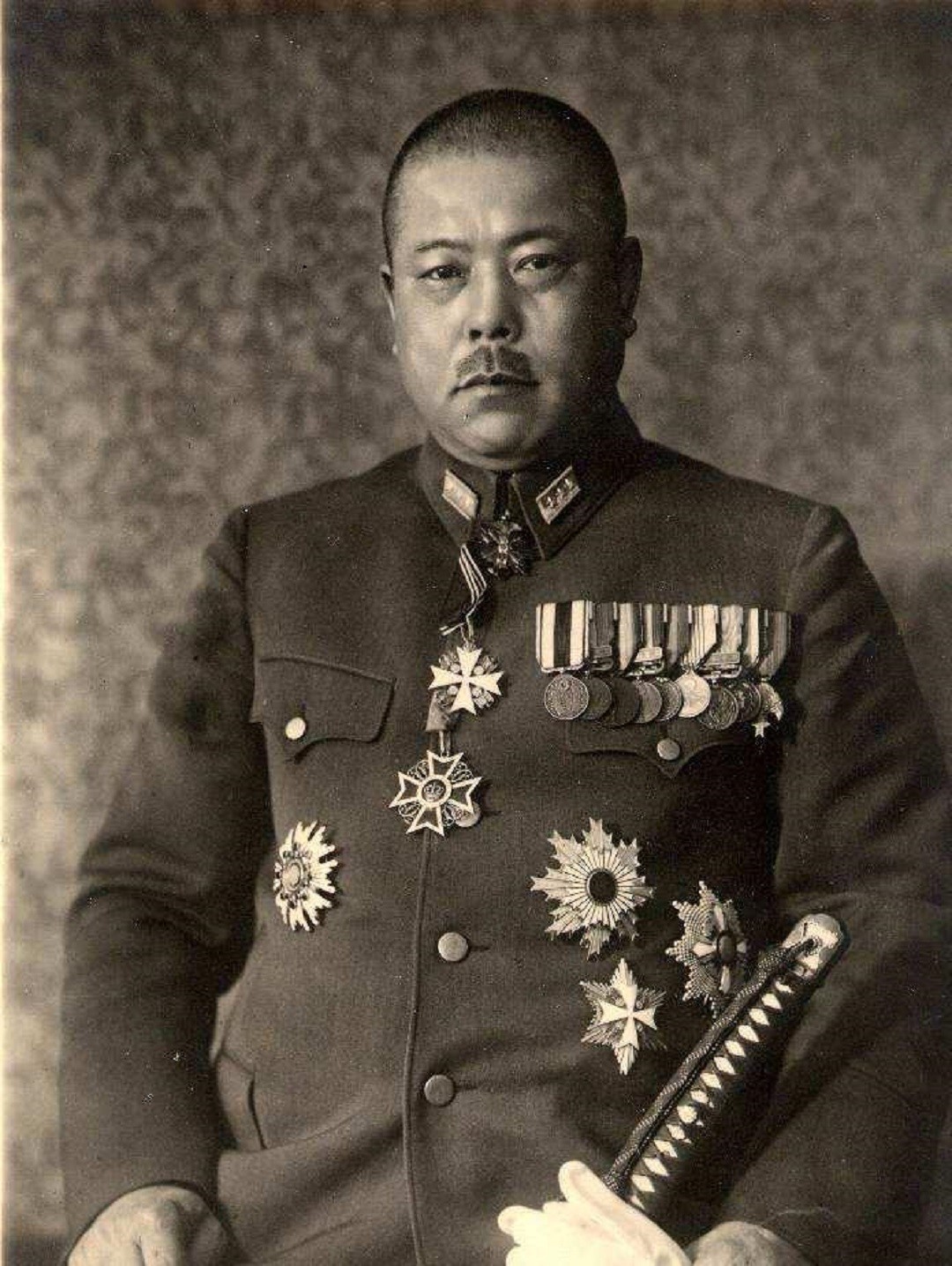 二战日本"大佐"可以带多少兵,为啥日军不当少将都要争当大佐?