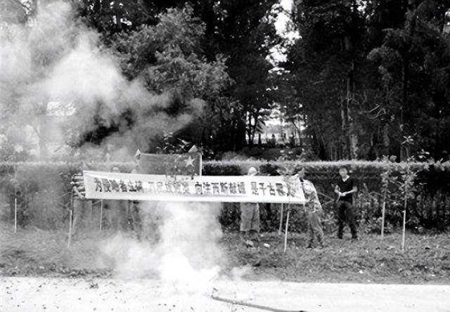 方正县为日军立碑!奢华程度超烈士陵园,五壮士千里砸碑,点赞!