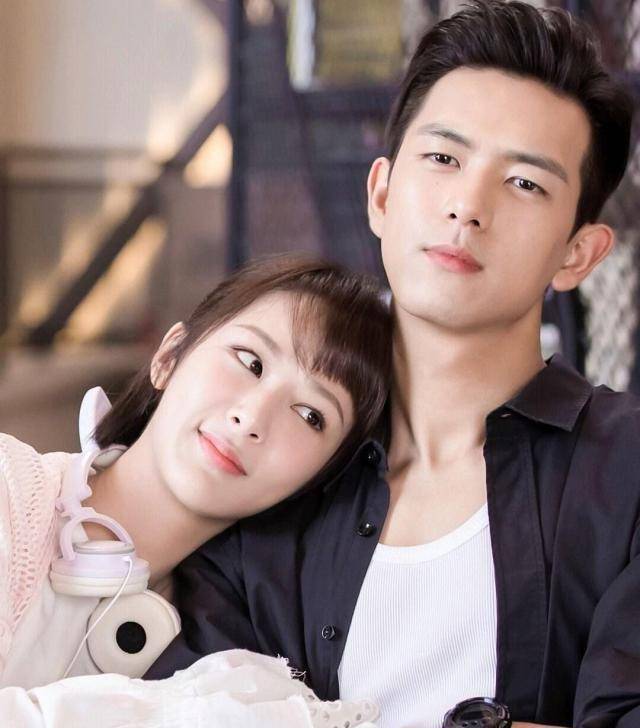 惊艳蜕变!杨紫告别"铁刘海" 新造型美出新高度,再次搭档李现