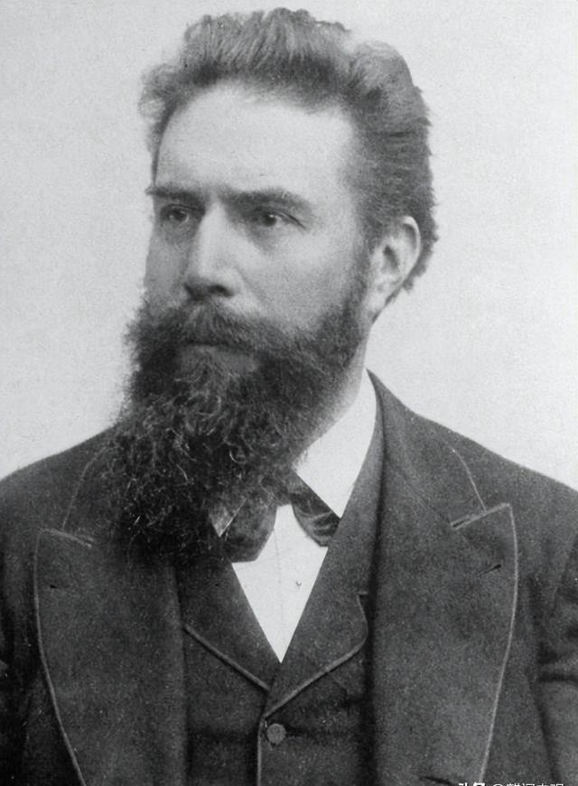 "看穿"一切的科学家!威廉·康拉德·伦琴,是如何研制出x光线?