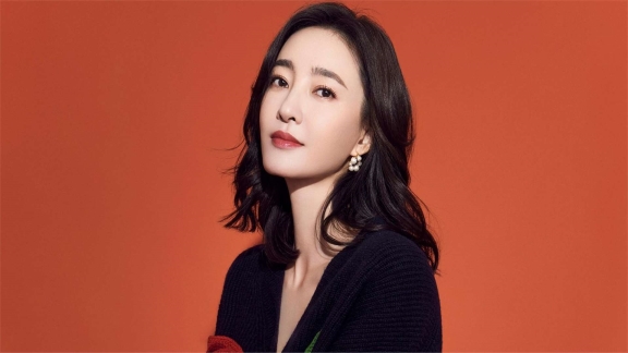 王丽坤与他同居8年,把最好的青春都给了他,他却转身与别人结婚