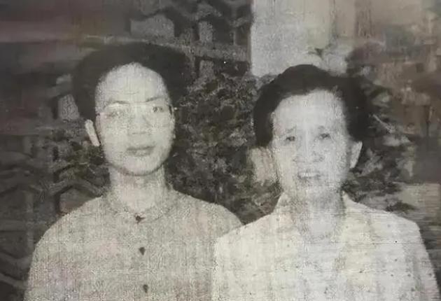 1977年杨月花见到李敏后,提出一个建议,贺敏学:是子珍的孩子了
