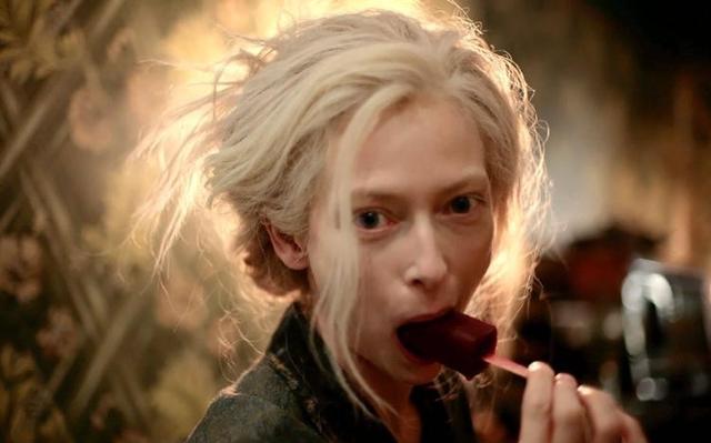 蒂尔达·斯文顿:对角色内心世界的深入挖掘,赢得了观众一致认可