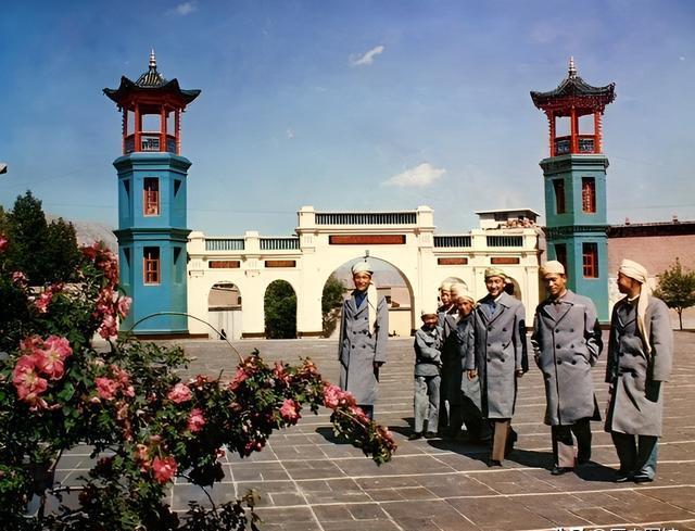 这是80年代青海西宁!28张珍贵老照片,城市和人文风貌令人惊叹