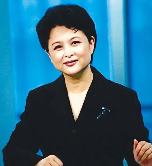 《今日说法》主持人肖晓琳:在美国儿子家中去世,留下26字遗言