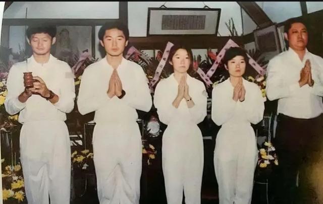 1990年,孙立人将军儿女,一张罕见的合影,四个孩子皆是社会栋梁