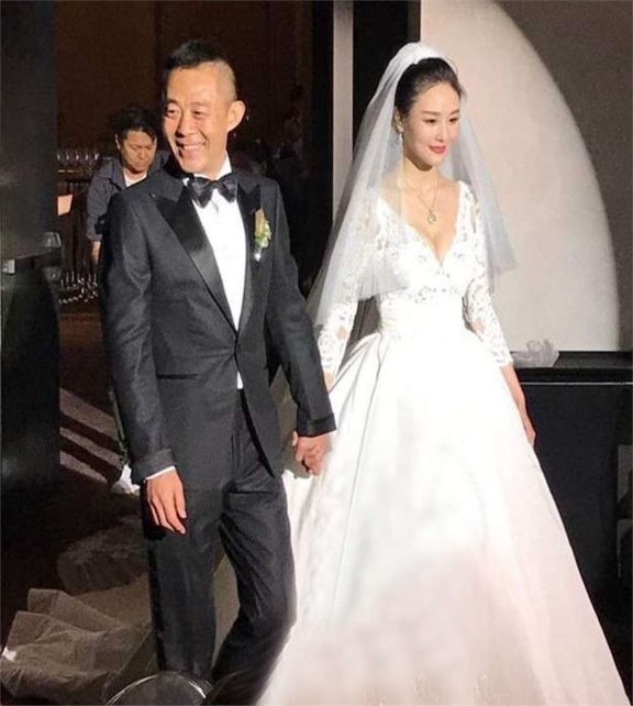 侯勇老婆沈蓉个人资料图片