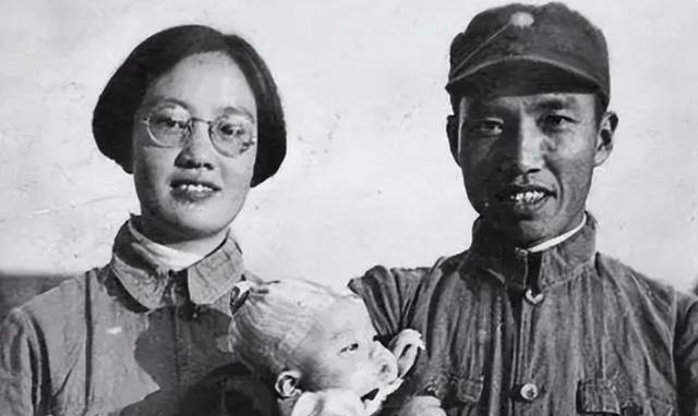 左权之妻刘志兰:改嫁给左权生前的秘书,晚年求助中央替前夫奔走
