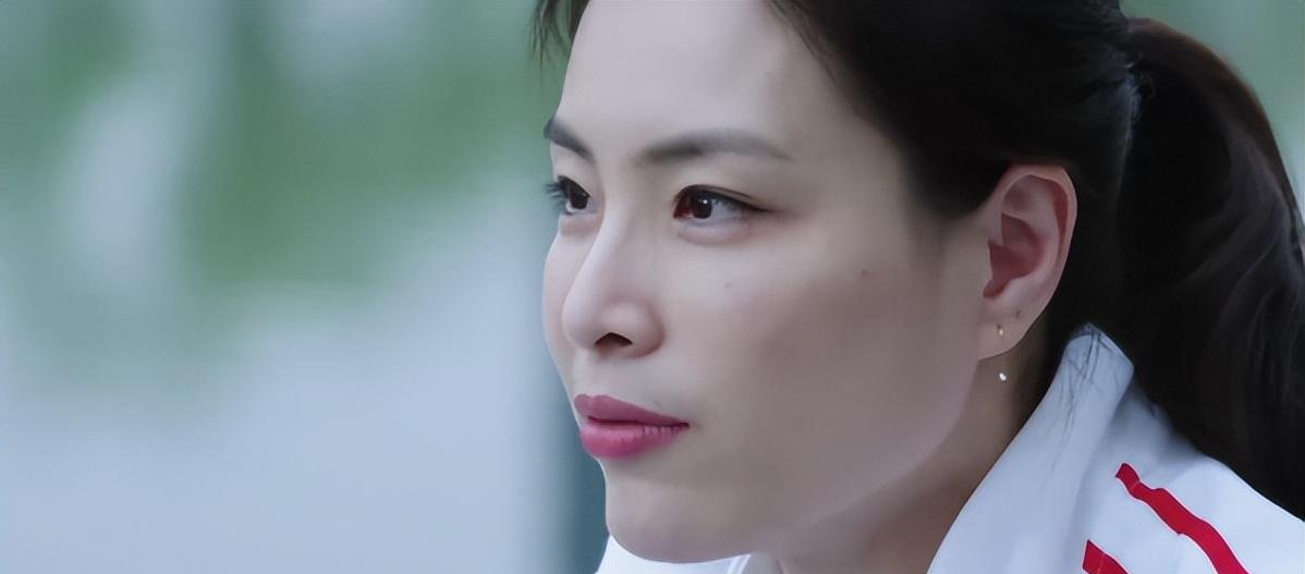 "郭晶晶闺蜜"吴敏霞:婉拒霍启山后,却嫁给了一个普通男人