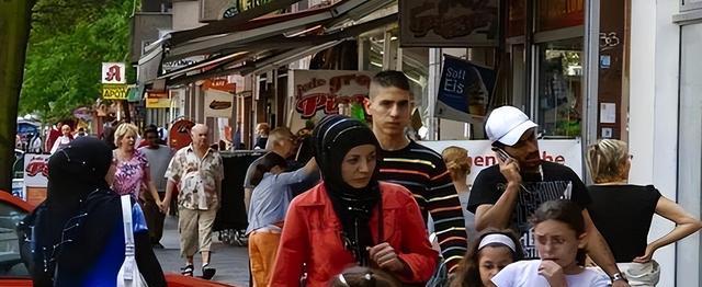 德国:土耳其裔300多万,土耳其人何以成为德国最多的少数族裔?