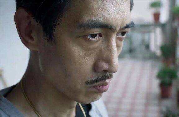 演员公磊:演艺路上的孤独行者,50 岁未婚未育却因戏走红