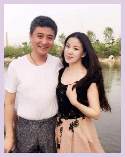 周炜老婆个人资料简介图片