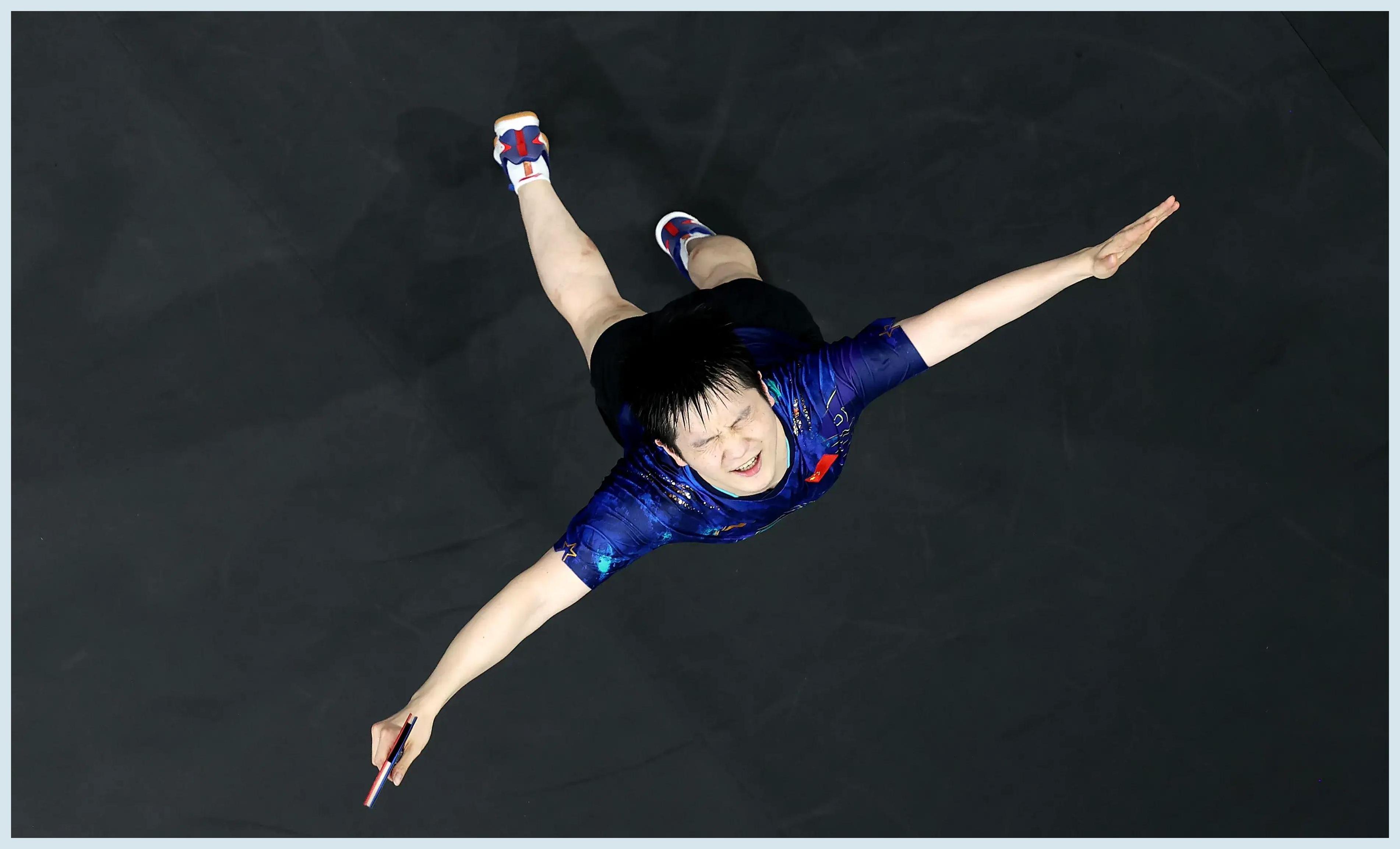 国乒新情报:樊振东力挽狂澜,张本智和哭死,上半夜打完进半决赛