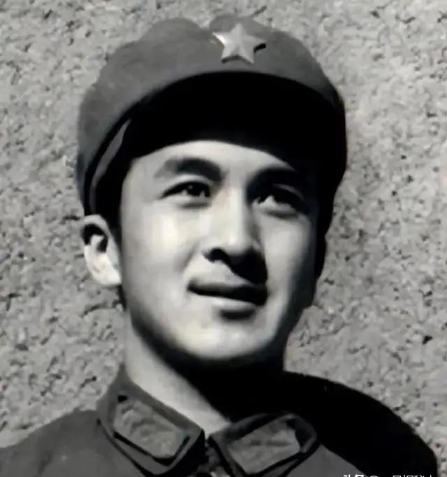 曾经的八一电影厂长黄宏,如今过得怎样?