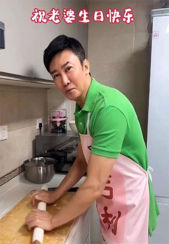 56岁歌手江涛,终于为自己的整容付出了代价