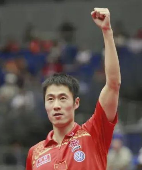 王励勤的情史:初恋赵薇,热恋刘彦池,把小自己10岁的妻子宠到天