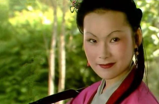 《红楼梦》:鲍二媳妇用自杀,来逃避王熙凤?