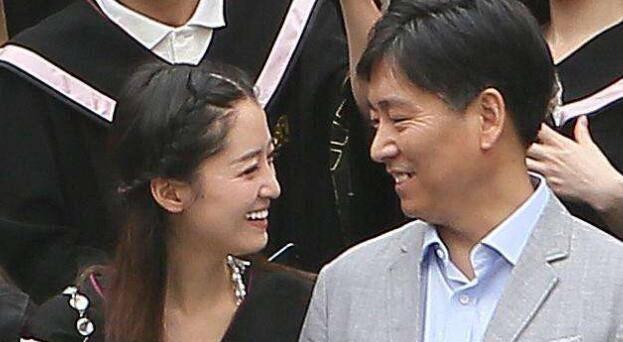 北电院长张辉休妻娶学生,学院内部引发轰动