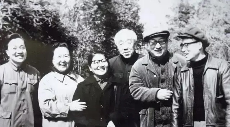 著名演员凌元:儿子,母亲,丈夫接连离世,晚年不给儿女添负担