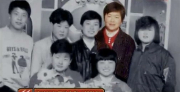 举重冠军唐功红:为夺冠冒死一举,国家奖励4室2厅,嫁帅气老公