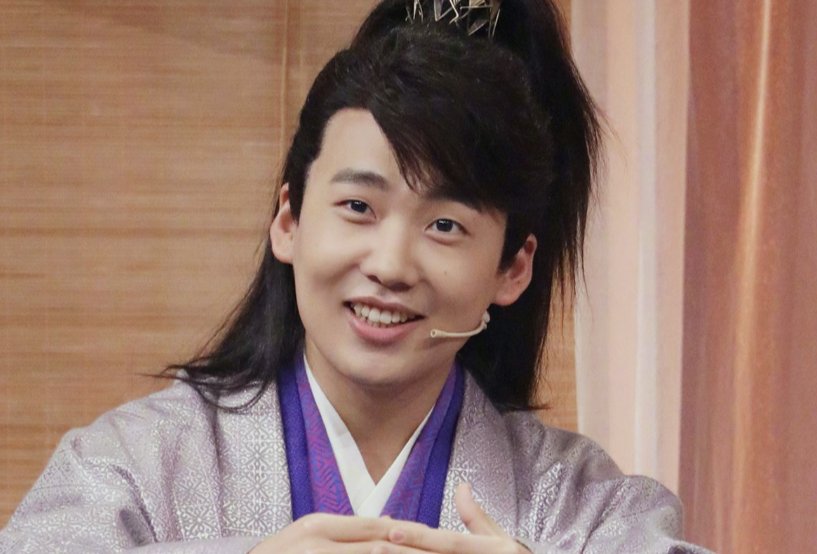 "娱圈宠儿"郭麒麟:张小斐,金靖抢着嫁,于谦将他当亲儿子