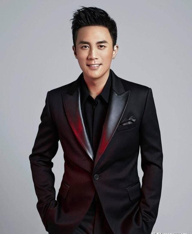 杜淳父母情感纠葛:感受离愁与重聚