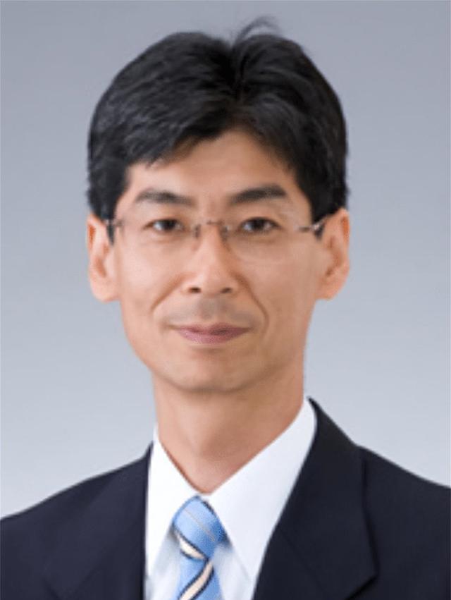 园田康博:12年前公开喝下核污水,声称水质没问题,还活着吗?