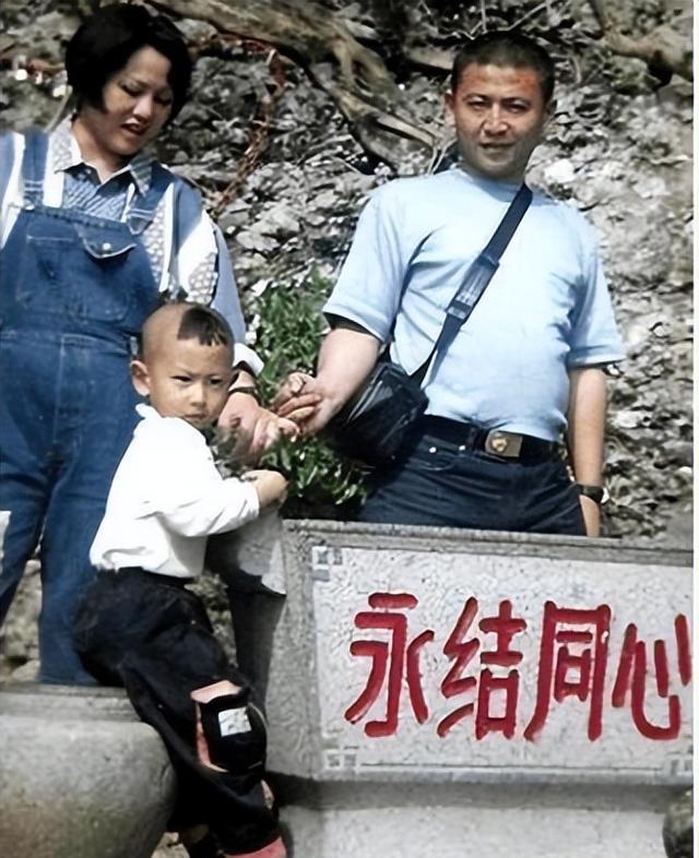 案例:王伟烈士牺牲21年,他的妻子和儿子生活可好?